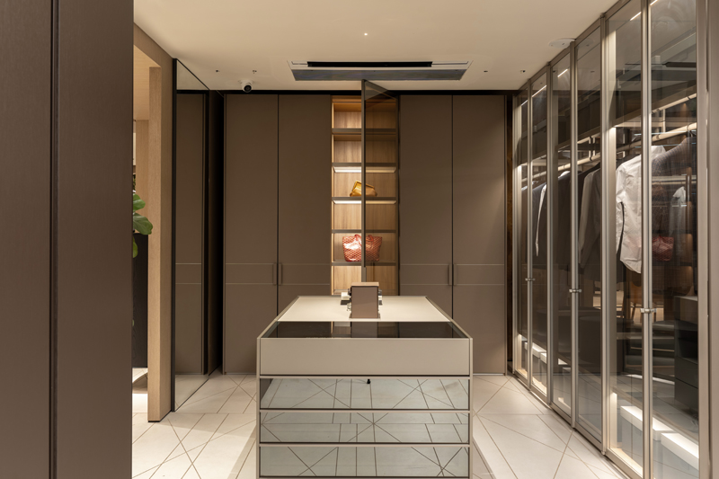 Poliform — photo 38